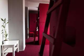 Хостелы Myö Hostel Хельсинки Кровать в роскошном общем номере с 8 кроватями-1